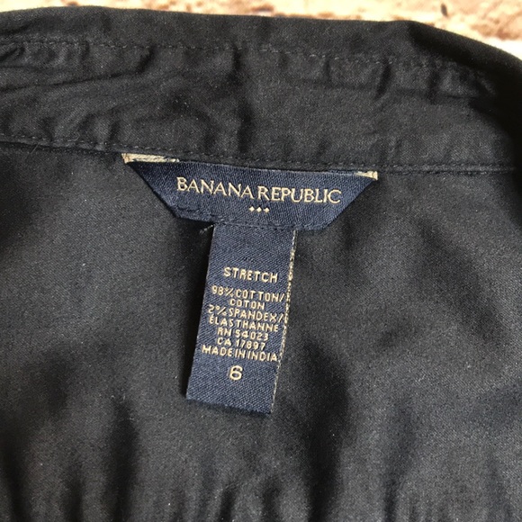 Banana Republic short sleeved blouse - Picture 2 of 3